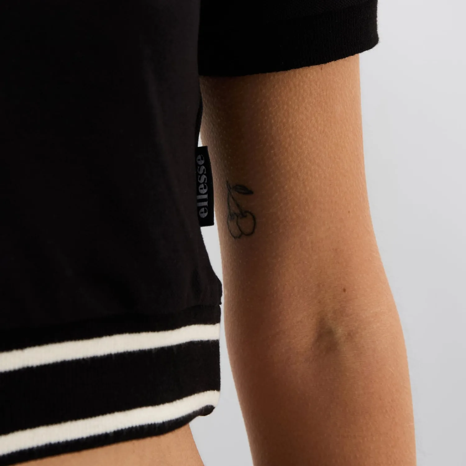 Ellesse Tops>Crop-Poloshirt Trixie für Damen Schwarz