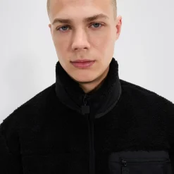 Ellesse Jacken Und Mäntel><noscript><img width=