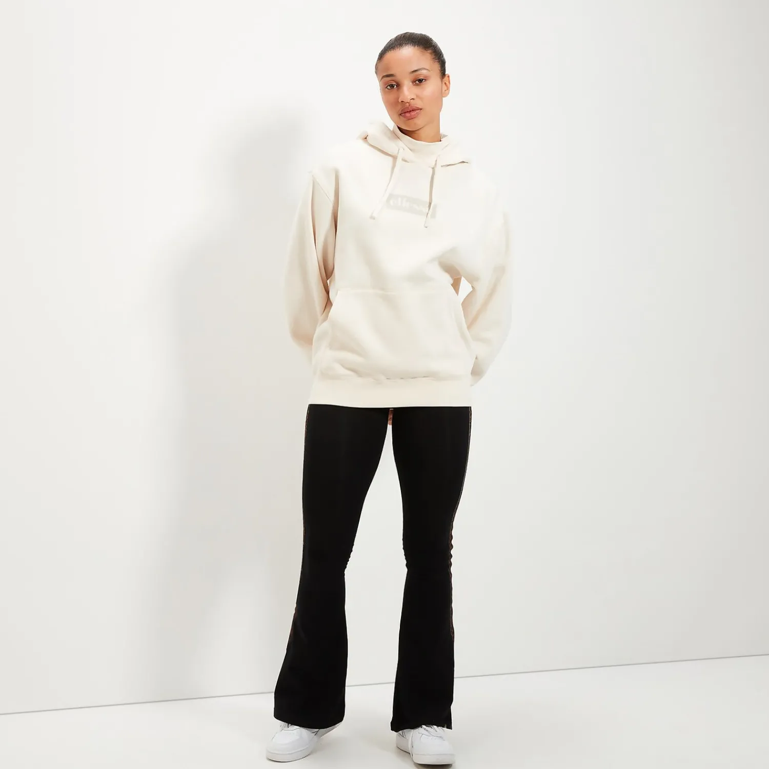 Ellesse Hoodies & Sweatshirts>Kapuzenpullover Coppola OH für Damen, Weißgrau