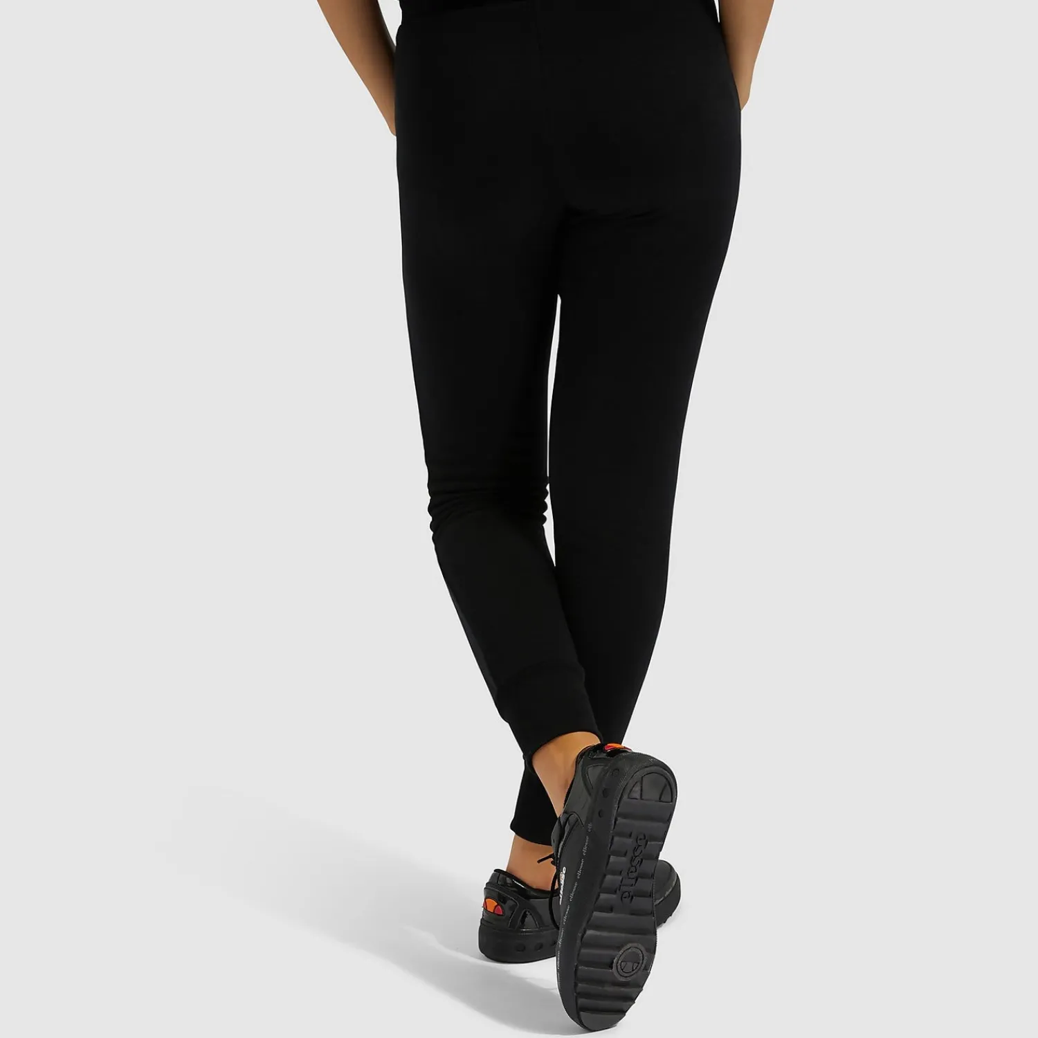 Ellesse Jogginghosen & Leggings>Queenstown Jogginghose Schwarz für Damen