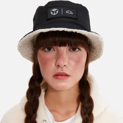 Ellesse Kappen>Tomorrowland X Bucket Hat Creme