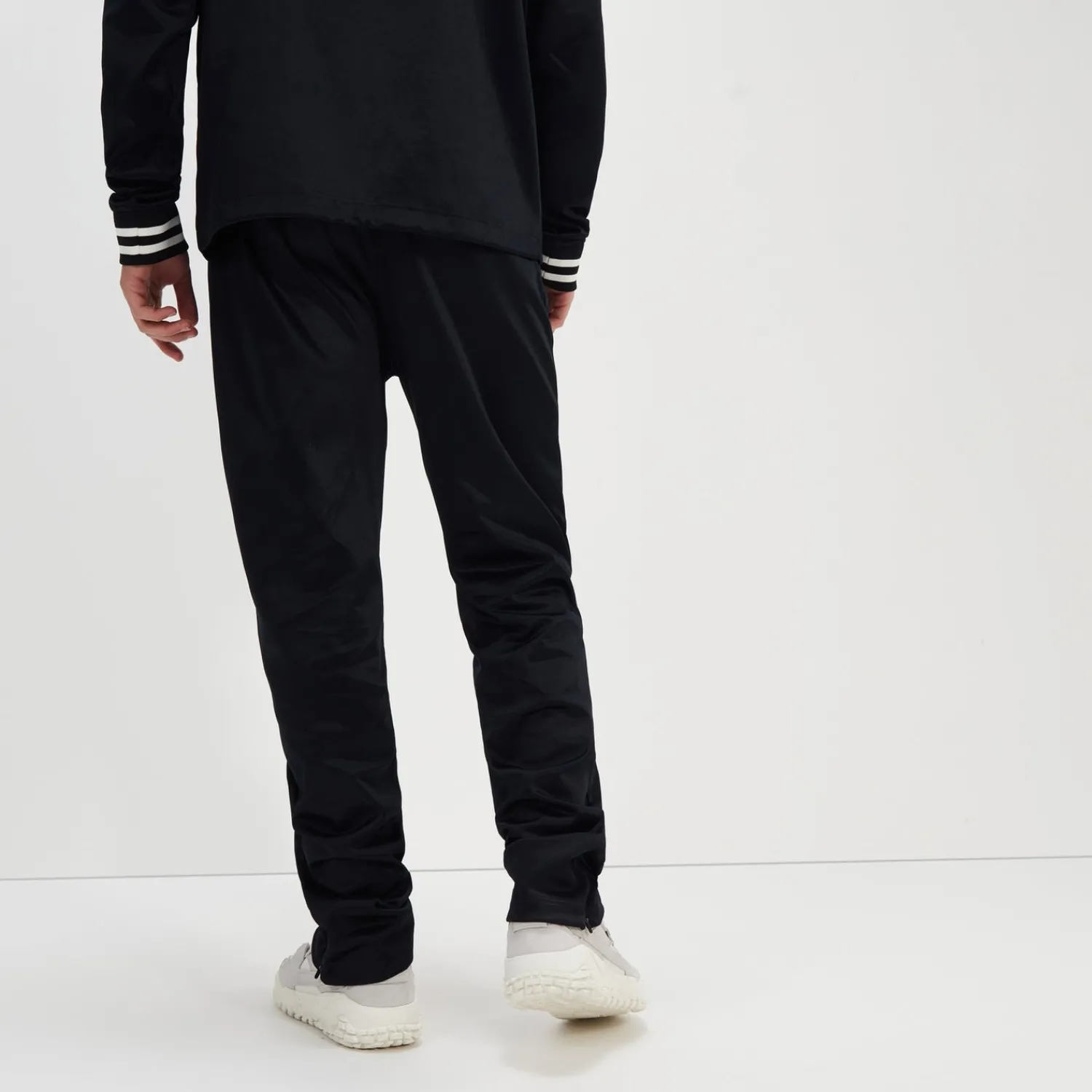 Ellesse Jogginghosen>Trainingshose Salino Schwarz für Herren