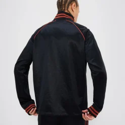 Ellesse Trainingsanzüge><noscript><img width=