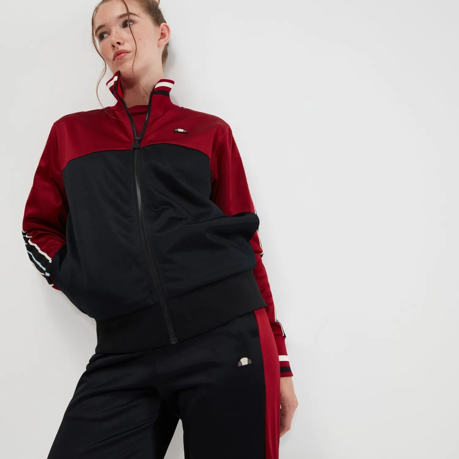 Ellesse Trainingsjacken Und Trainingsanzüge>Trainingsoberteil Rowe Burgunderrot für Damen